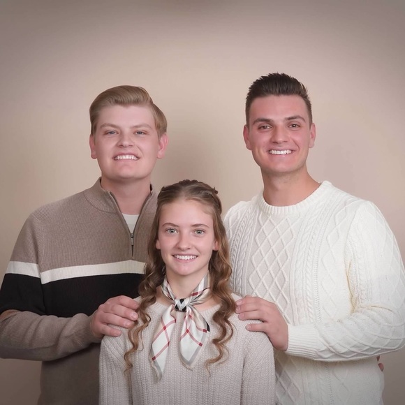 Meet your posher, Natalia - Picture 5 of 6